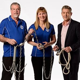 CAIRNS COUPLE DIVE INTO THE SHARK TANK AND CONVINCE FELLOW 'BOATIE' GLEN RICHARDS TO WORK WITH THEM CAIRNS COUPLE DIVE INTO THE SHARK TANK AND CONVINCE FELLOW 'BOATIE' GLEN RICHARDS TO WORK WITH THEM